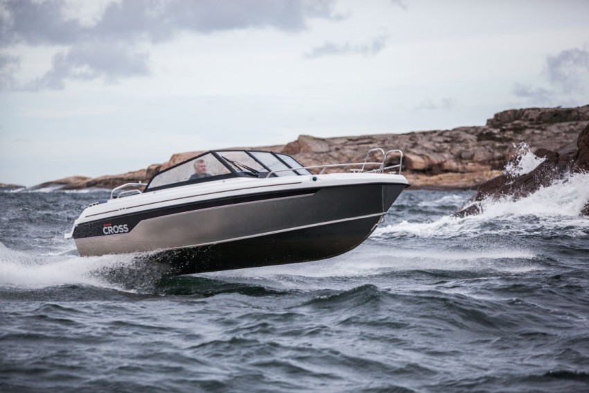 Катер Yamarin Cross 62 BR